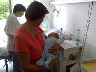 [Bild:Mit “Oma”]